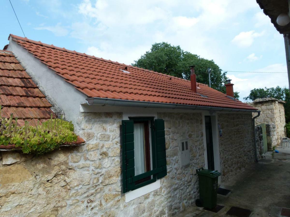 Dalmatian Stone House Angela Villa Drnis Bagian luar foto