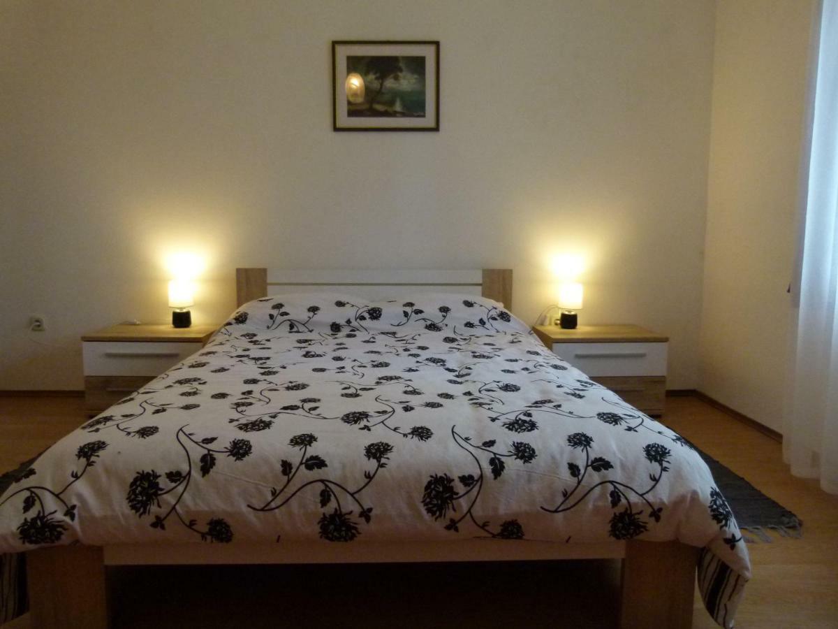 Dalmatian Stone House Angela Villa Drnis Bagian luar foto